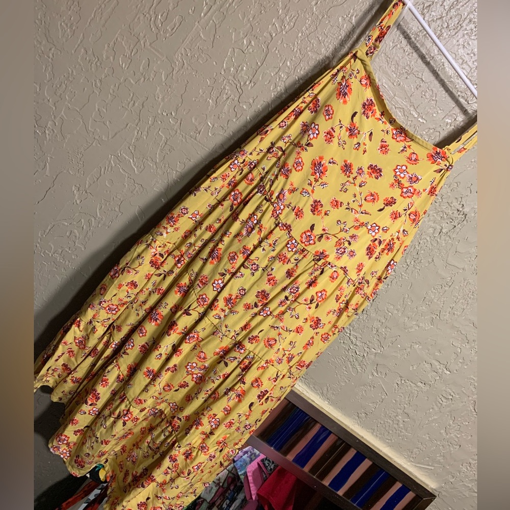Medium sunflower dress